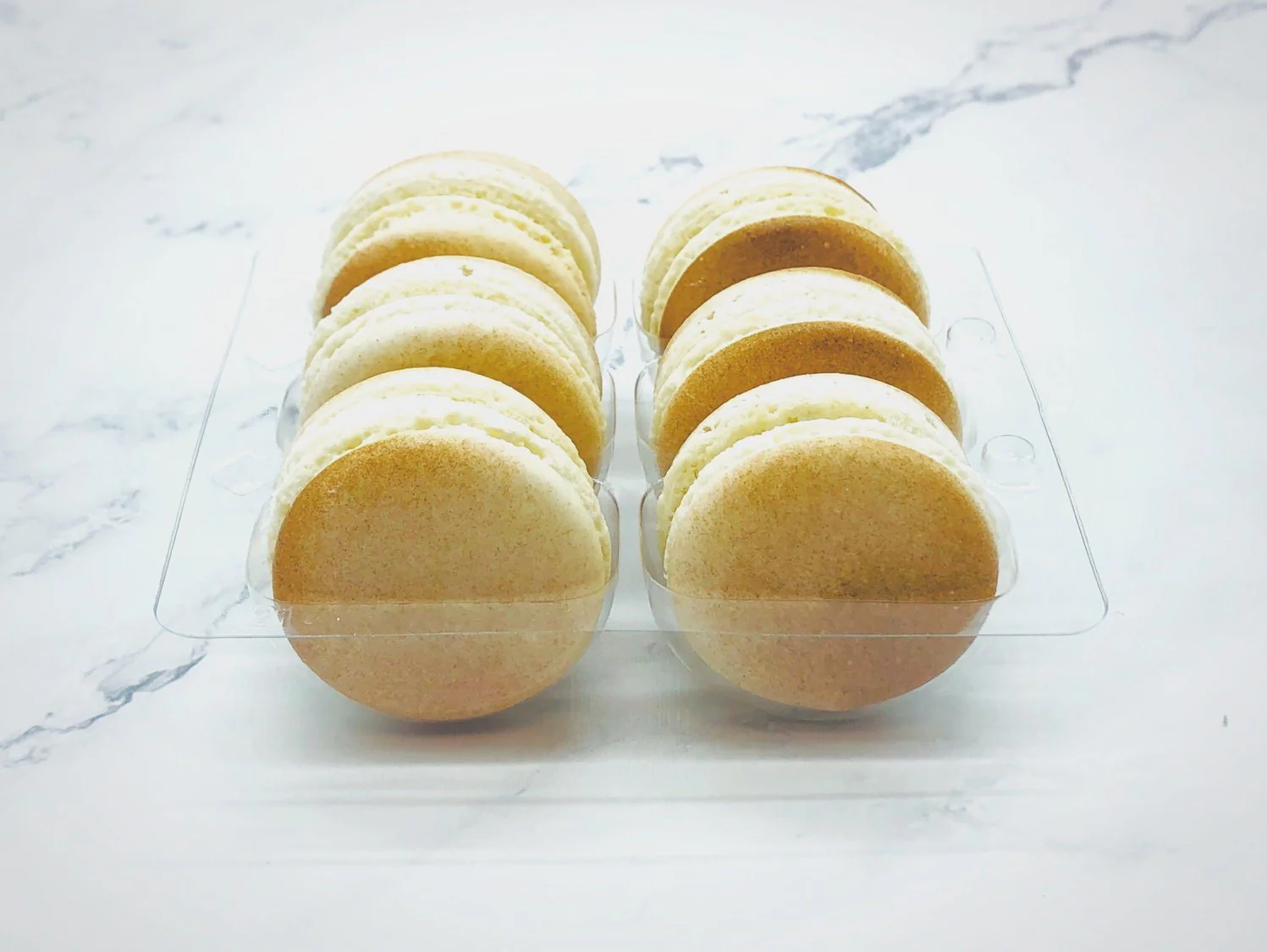 6 Pack Longkong  French Macarons | Perfect for your next celebratory events. - Image 3