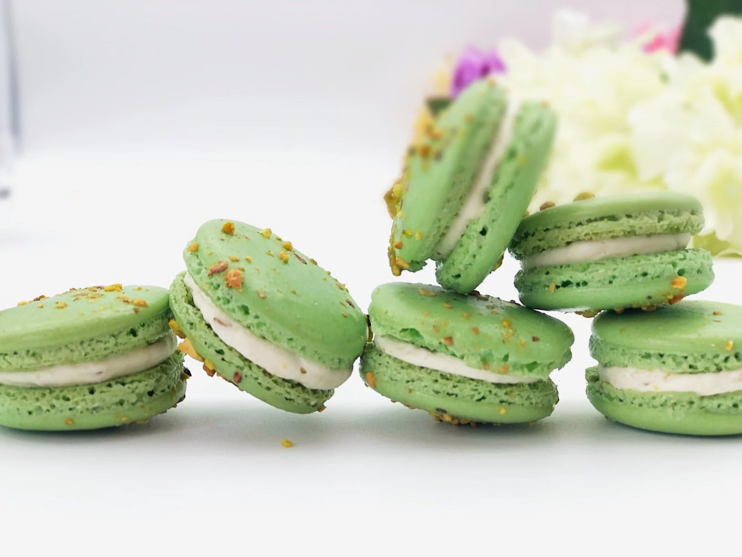 6 Pack  pistachio French macarons - Image 3