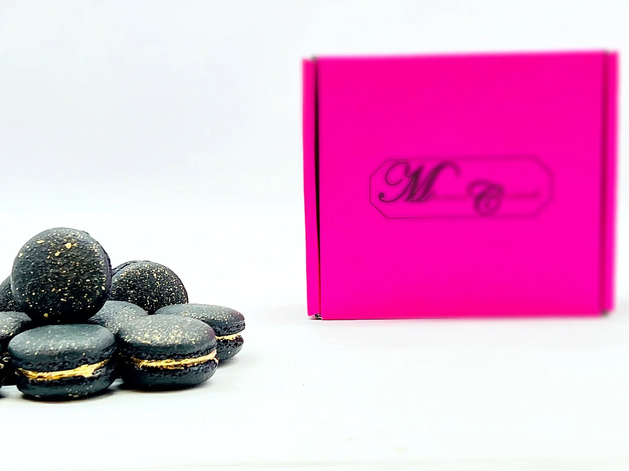 Luxe Mac | Black Macaron with Gold Splatter | Available in 6, 12 and 24 Pack - Image 4