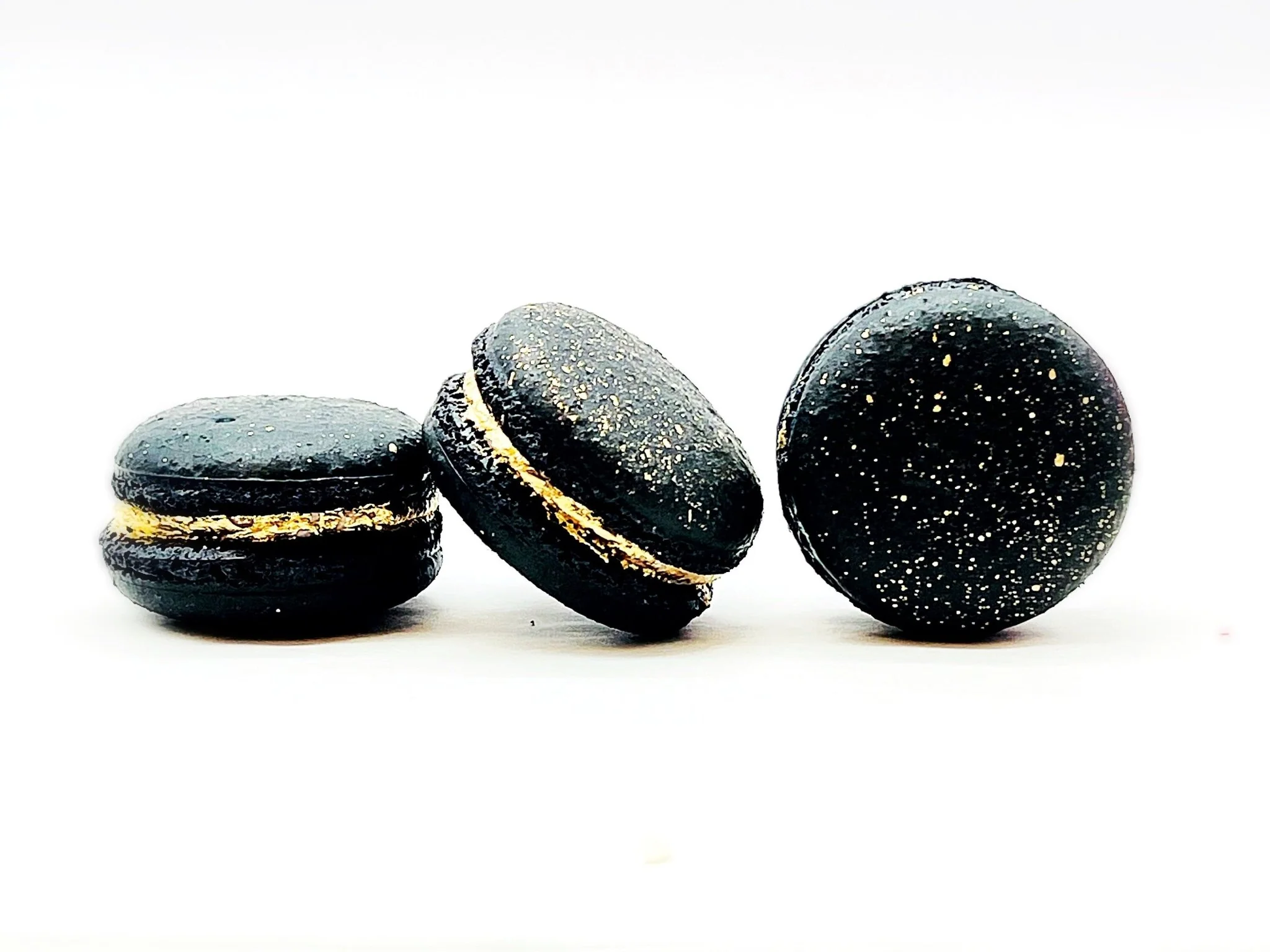 Luxe Mac | Black Macaron with Gold Splatter | Available in 6, 12 and 24 Pack - Image 5